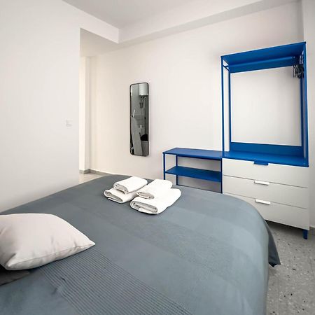 Apartamentos Navio Valencia Kültér fotó
